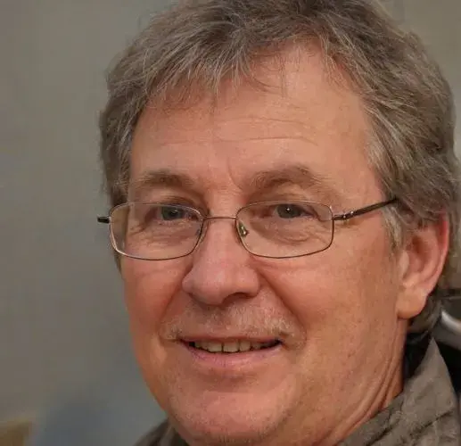 Martin D.